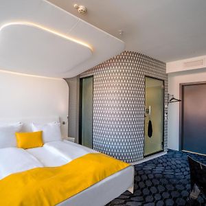 Superior Zimmer mit Kingsize-Bett